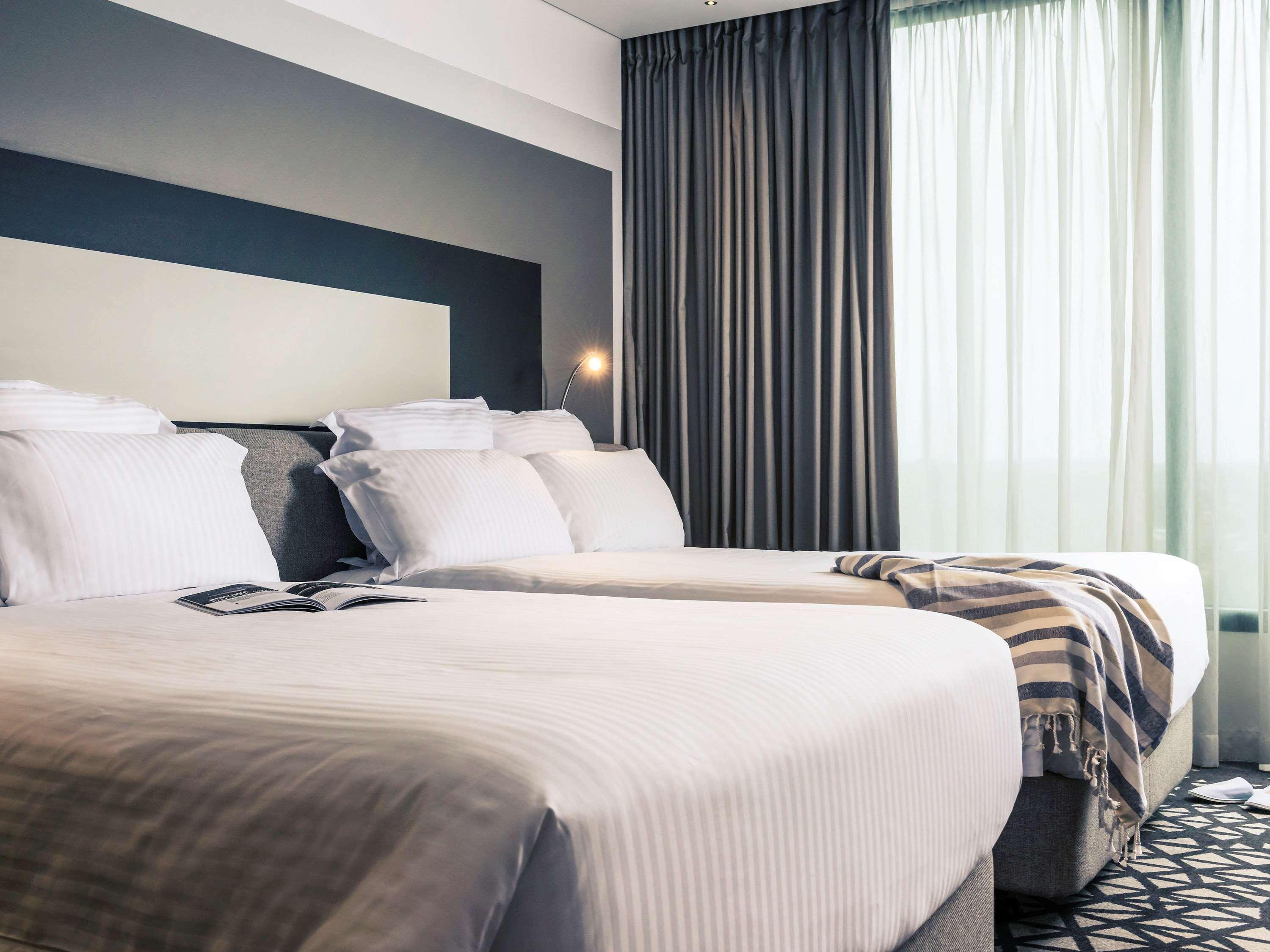 Hotel Pullman Sydney Airport Zewnętrze zdjęcie A room at Novotel