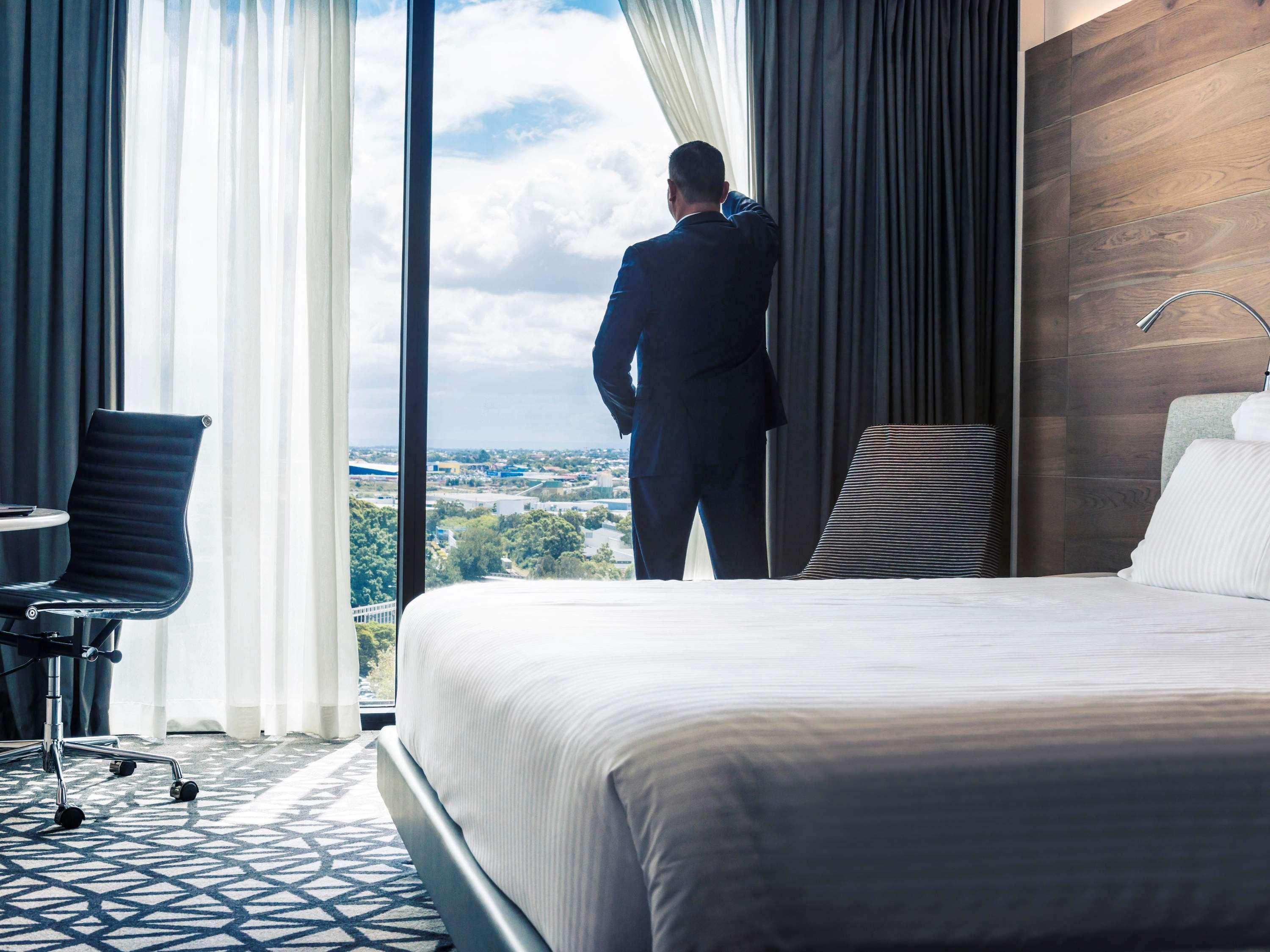 Hotel Pullman Sydney Airport Zewnętrze zdjęcie A guest room at the hotel