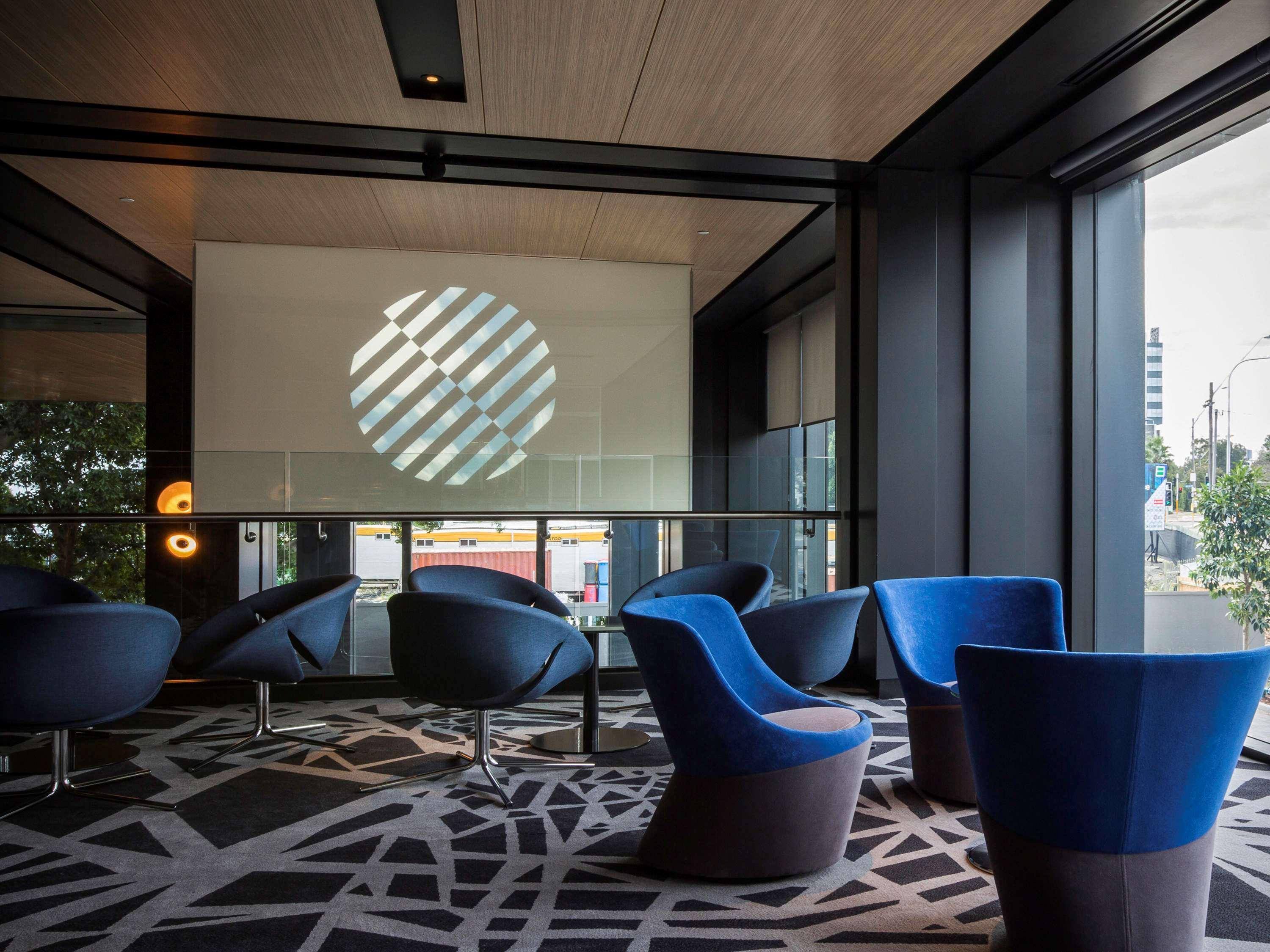 Hotel Pullman Sydney Airport Zewnętrze zdjęcie The lounge at the 10th floor